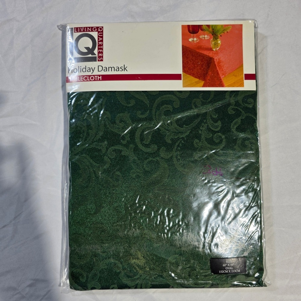 Living Quarters Holiday Damask Tablecloth Green Oval 60x84 Scroll Pattern NEW